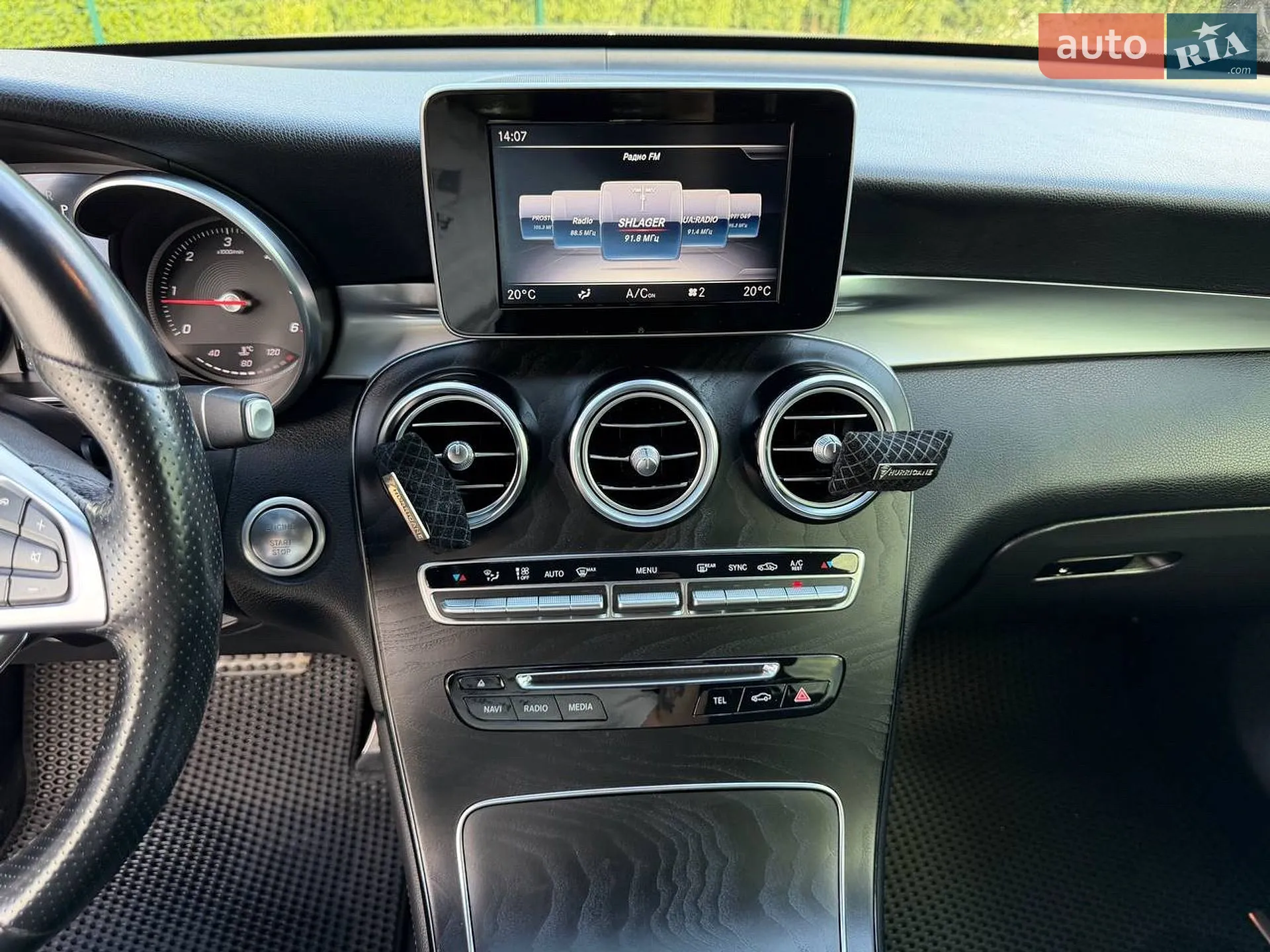 2018 Mercedes-Benz GLC - мініатюра 20