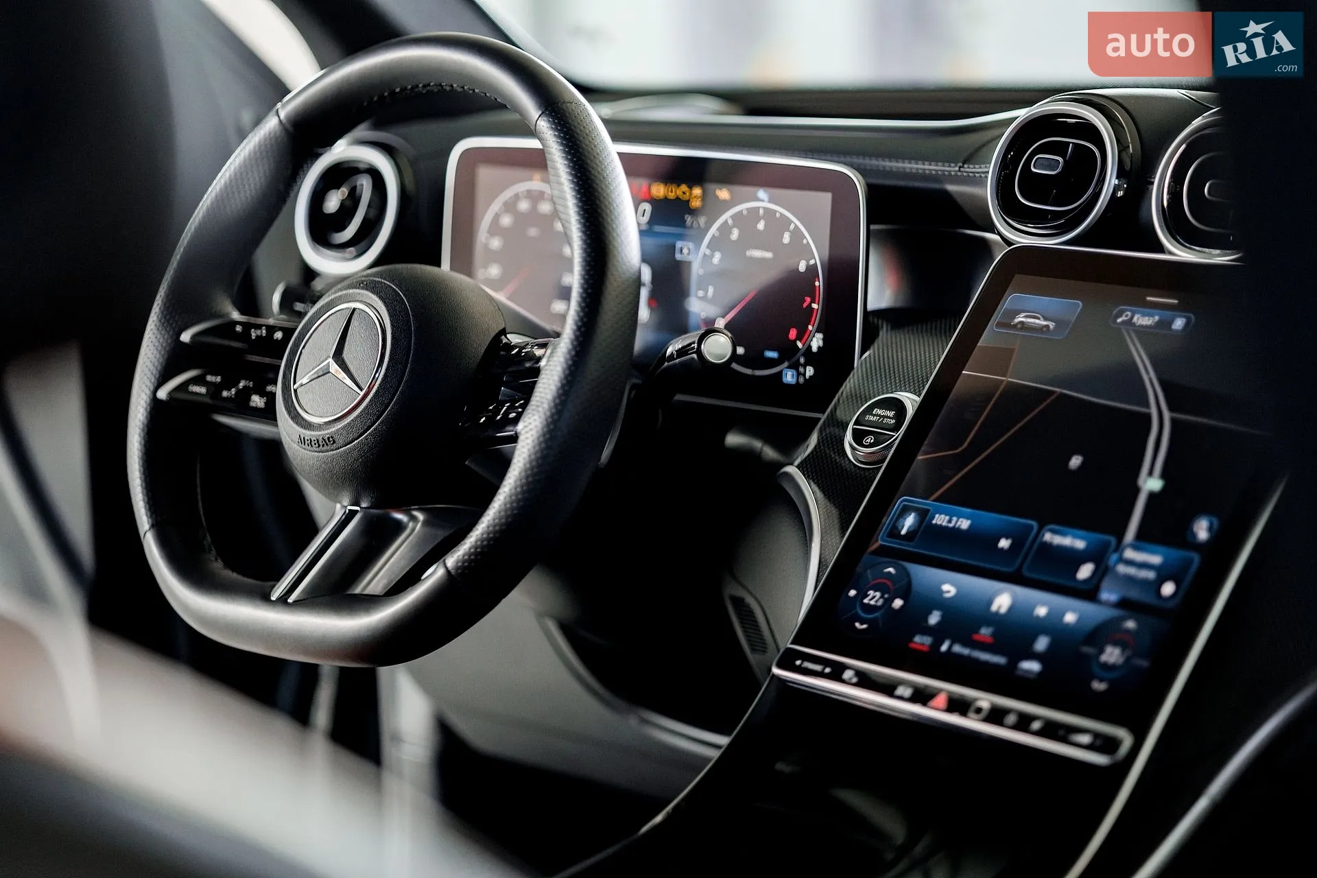 2023 Mercedes-Benz GLC - мініатюра 13