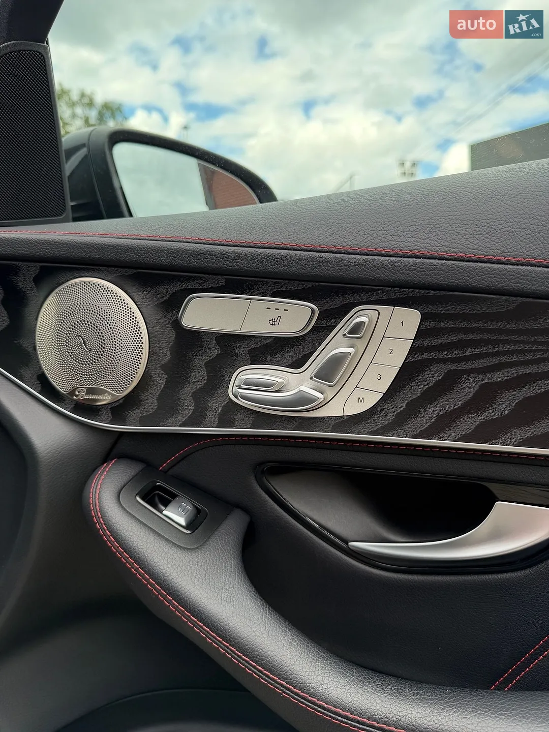 2021 Mercedes-Benz GLC - мініатюра 27