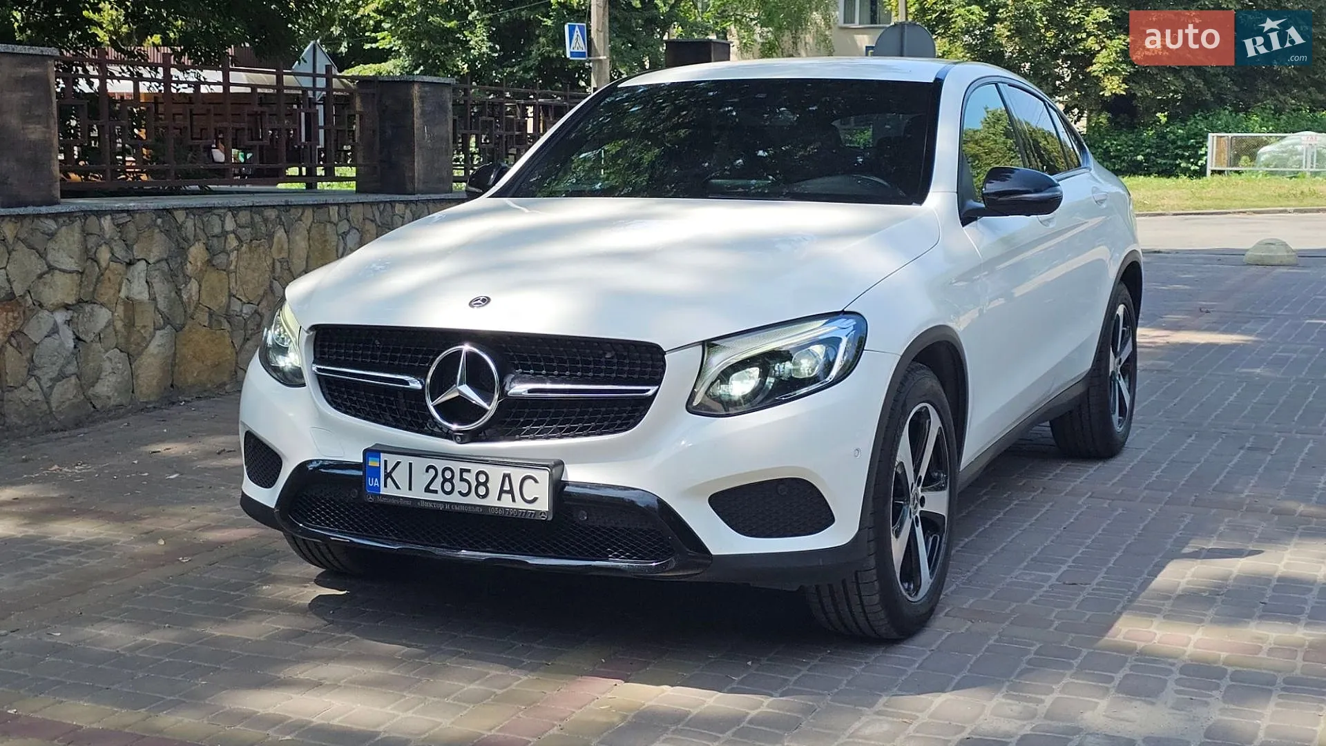 2018 Mercedes-Benz GLC - мініатюра 16
