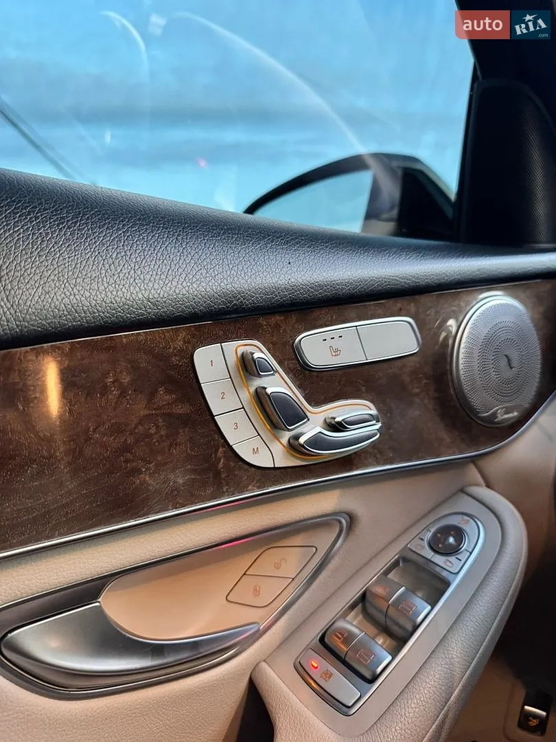 2017 Mercedes-Benz GLC - мініатюра 22