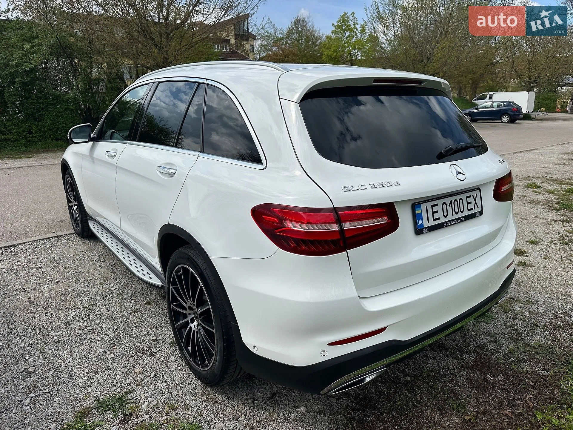 2017 Mercedes-Benz GLC - мініатюра 11