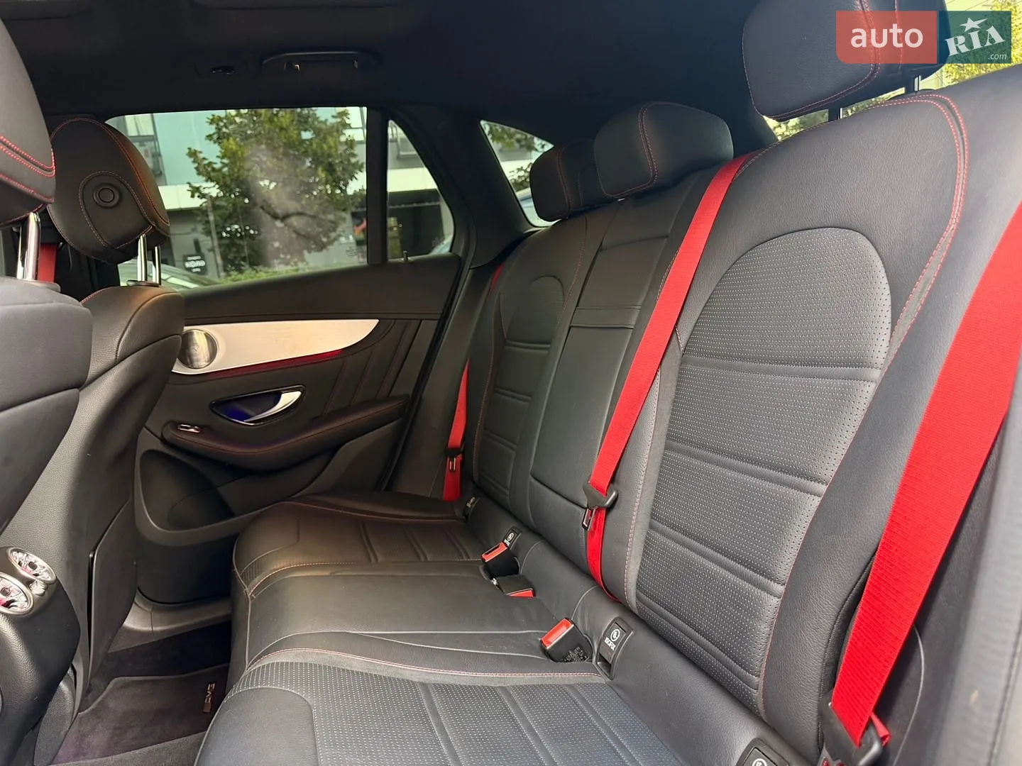 2020 Mercedes-Benz GLC - мініатюра 25
