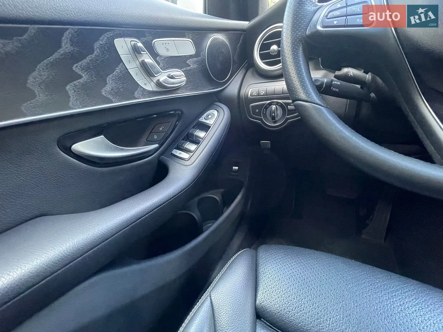2018 Mercedes-Benz GLC - мініатюра 64
