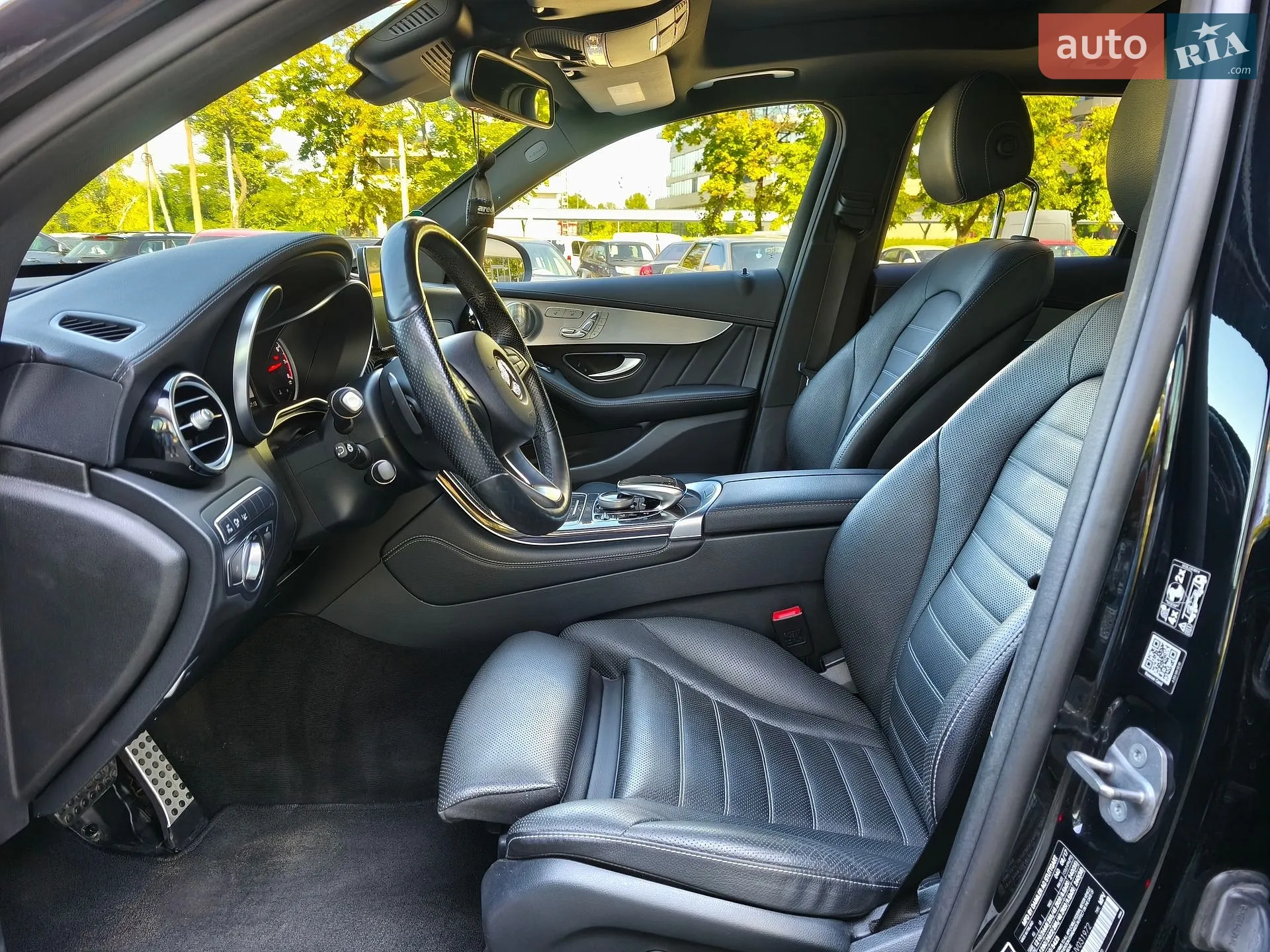 2017 Mercedes-Benz GLC - мініатюра 14