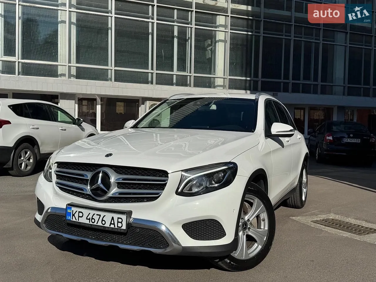 2017 Mercedes-Benz GLC - мініатюра 2