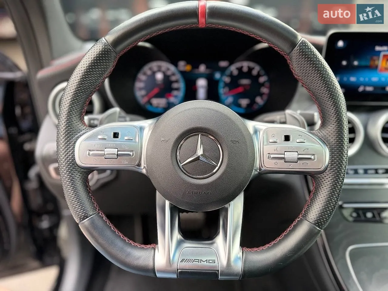2021 Mercedes-Benz GLC - мініатюра 30