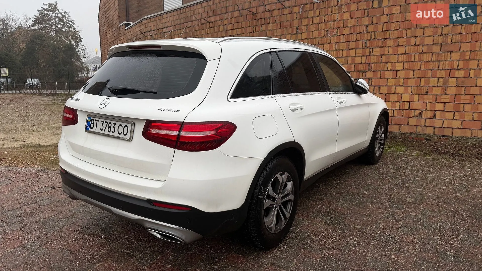 2016 Mercedes-Benz GLC - мініатюра 2