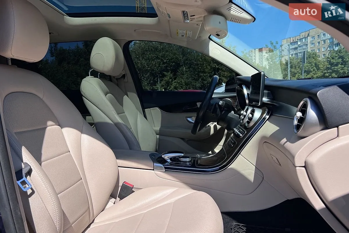 2016 Mercedes-Benz GLC - мініатюра 21