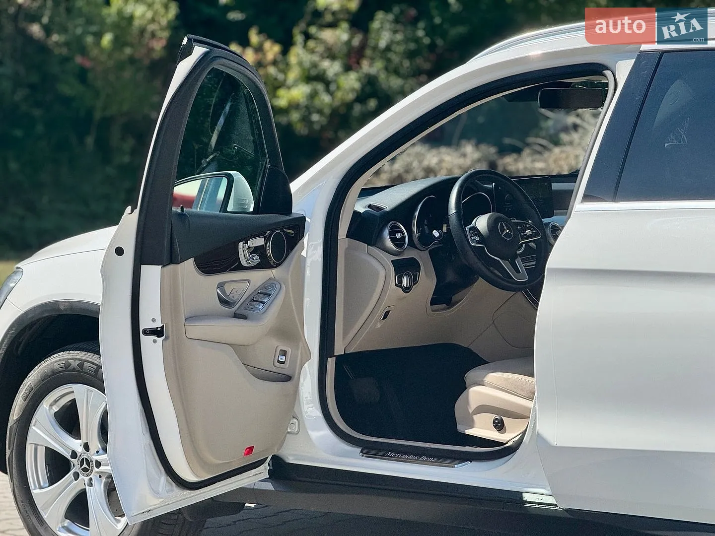 2020 Mercedes-Benz GLC - мініатюра 18