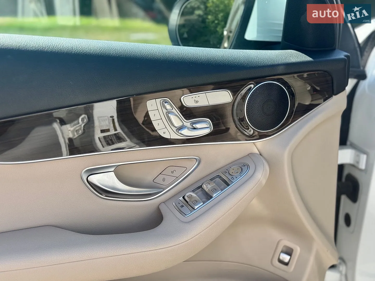 2020 Mercedes-Benz GLC - мініатюра 20