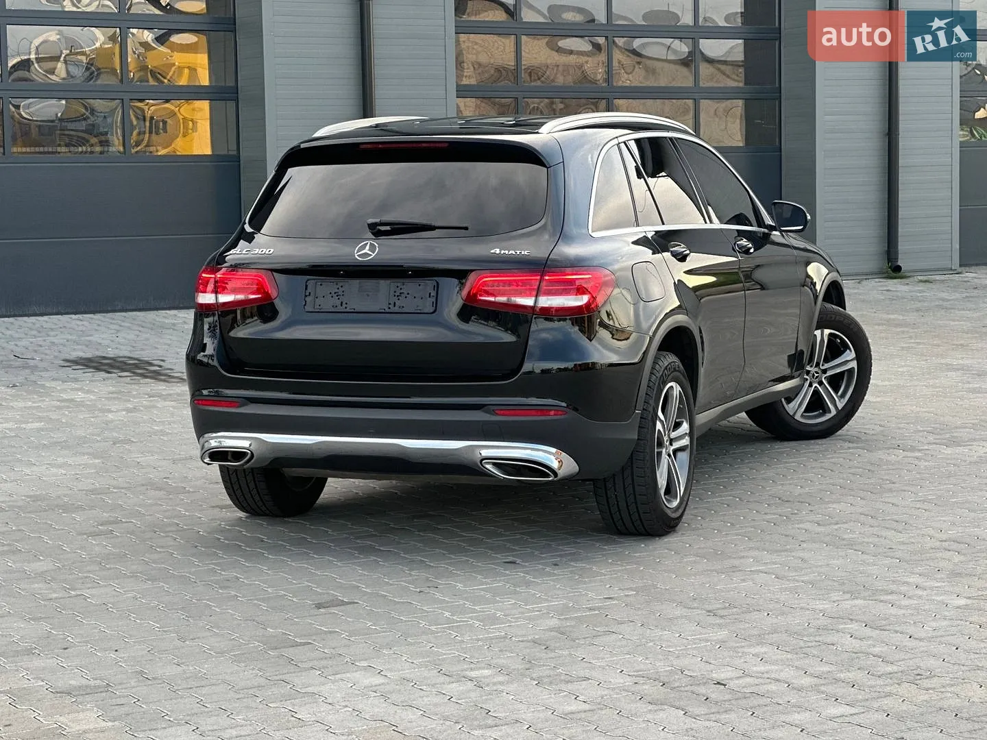 2020 Mercedes-Benz GLC - мініатюра 28