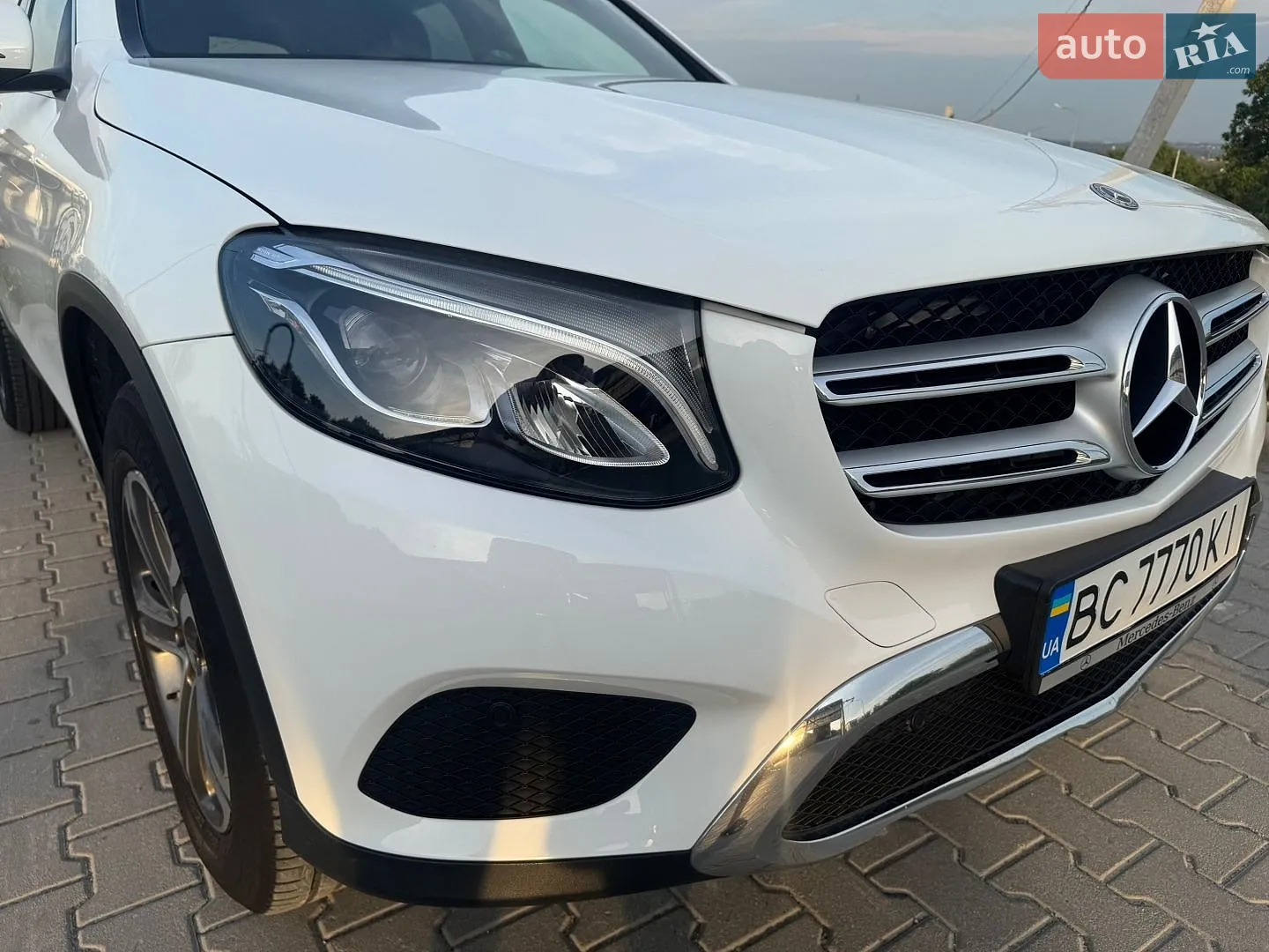2017 Mercedes-Benz GLC - мініатюра 4