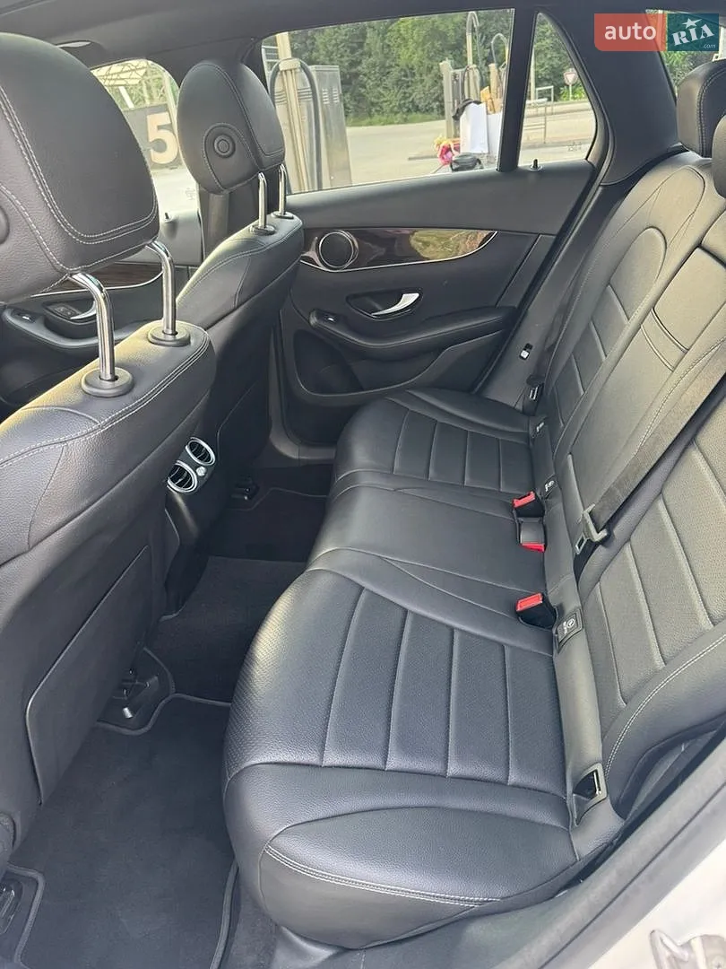 2017 Mercedes-Benz GLC - мініатюра 12