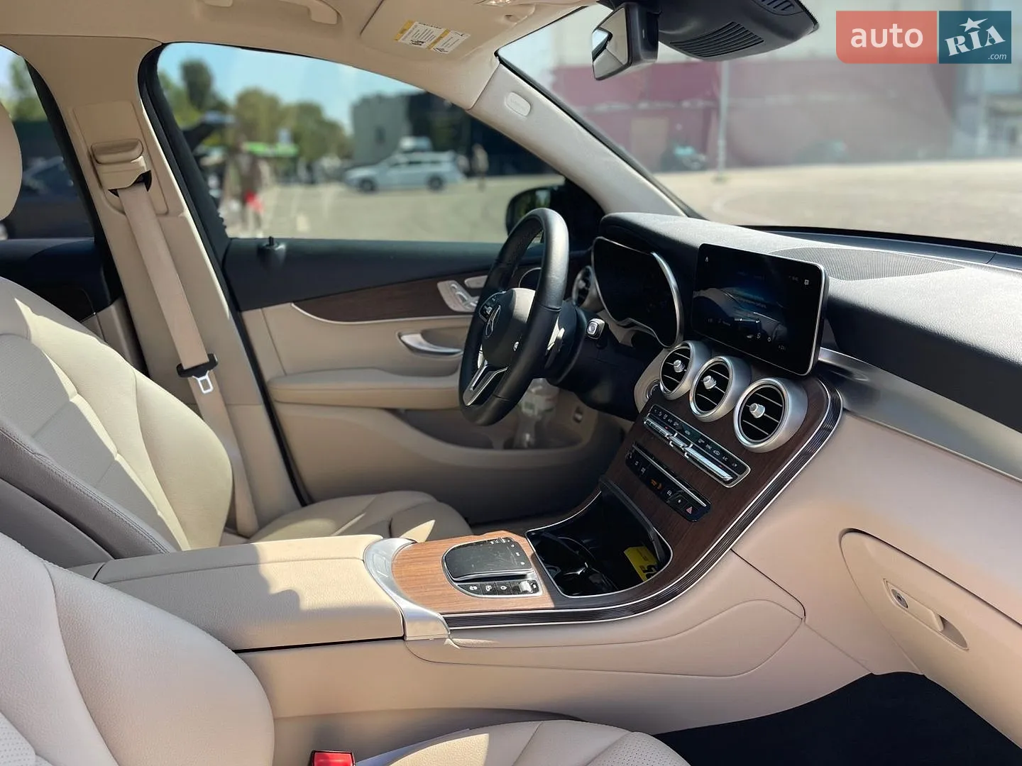 2022 Mercedes-Benz GLC - мініатюра 19