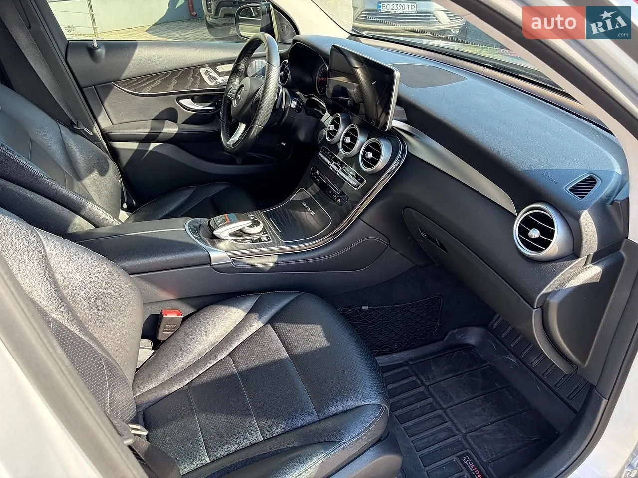 2015 Mercedes-Benz GLC - мініатюра 11