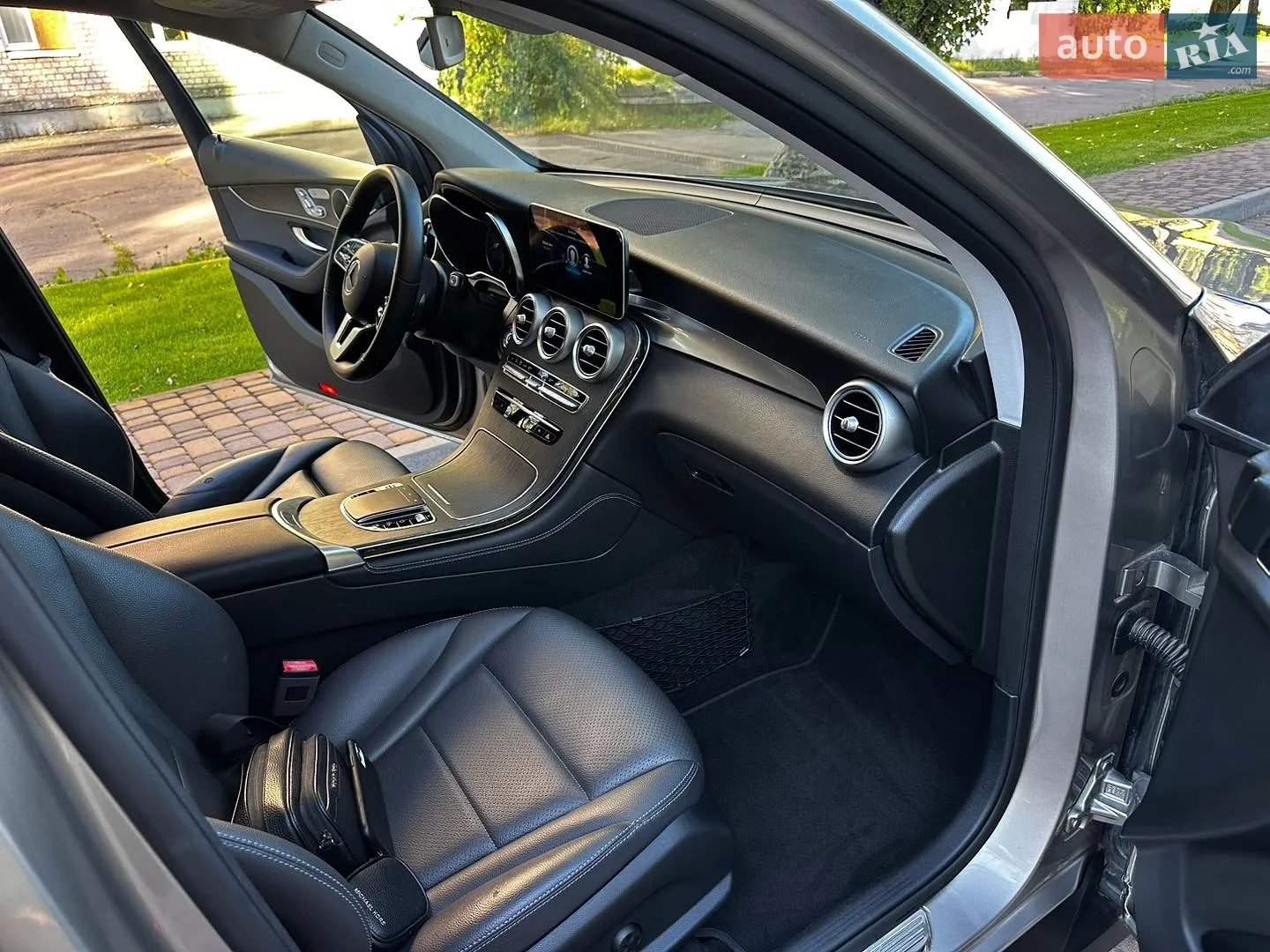 2019 Mercedes-Benz GLC - мініатюра 15