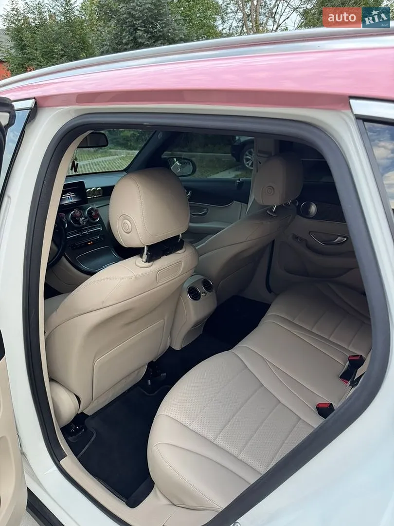2018 Mercedes-Benz GLC - мініатюра 19