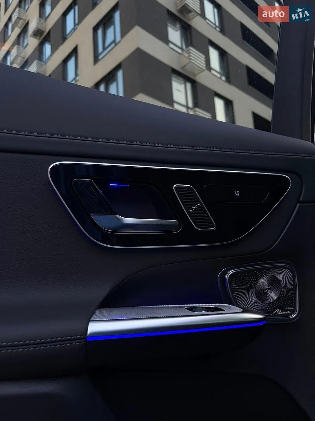 2025 Mercedes-Benz GLC - мініатюра 85