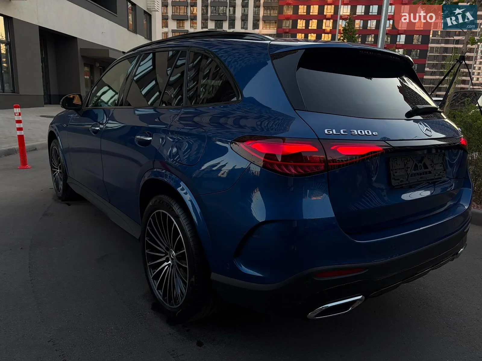 2025 Mercedes-Benz GLC - мініатюра 140