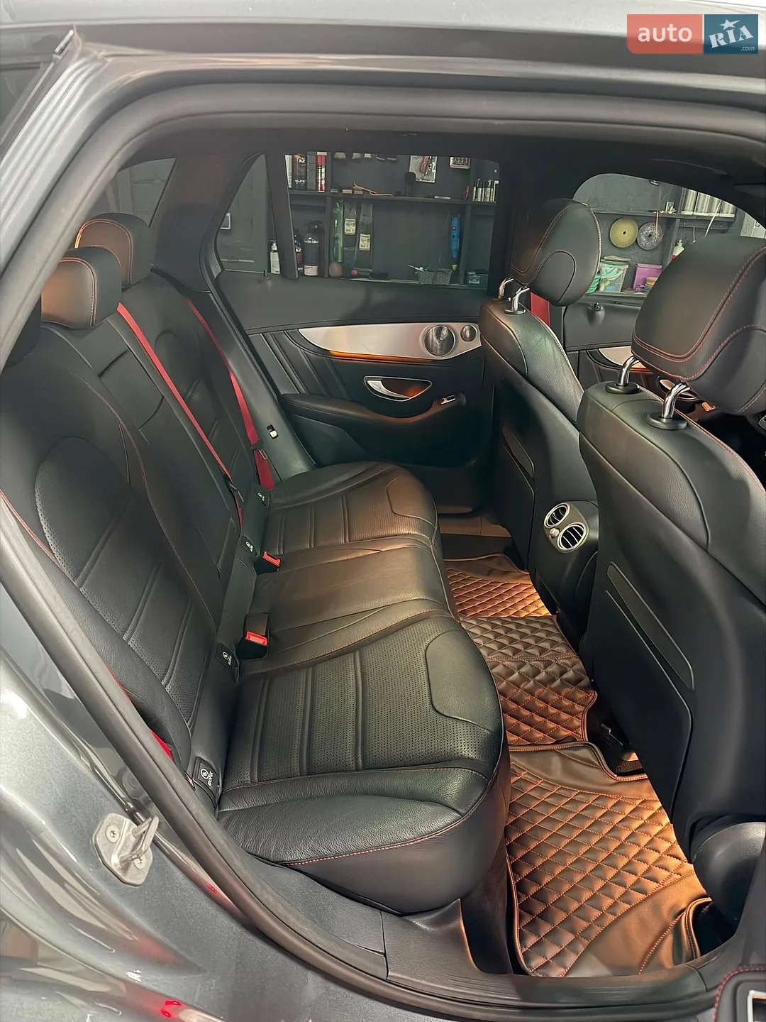 2017 Mercedes-Benz GLC - мініатюра 13