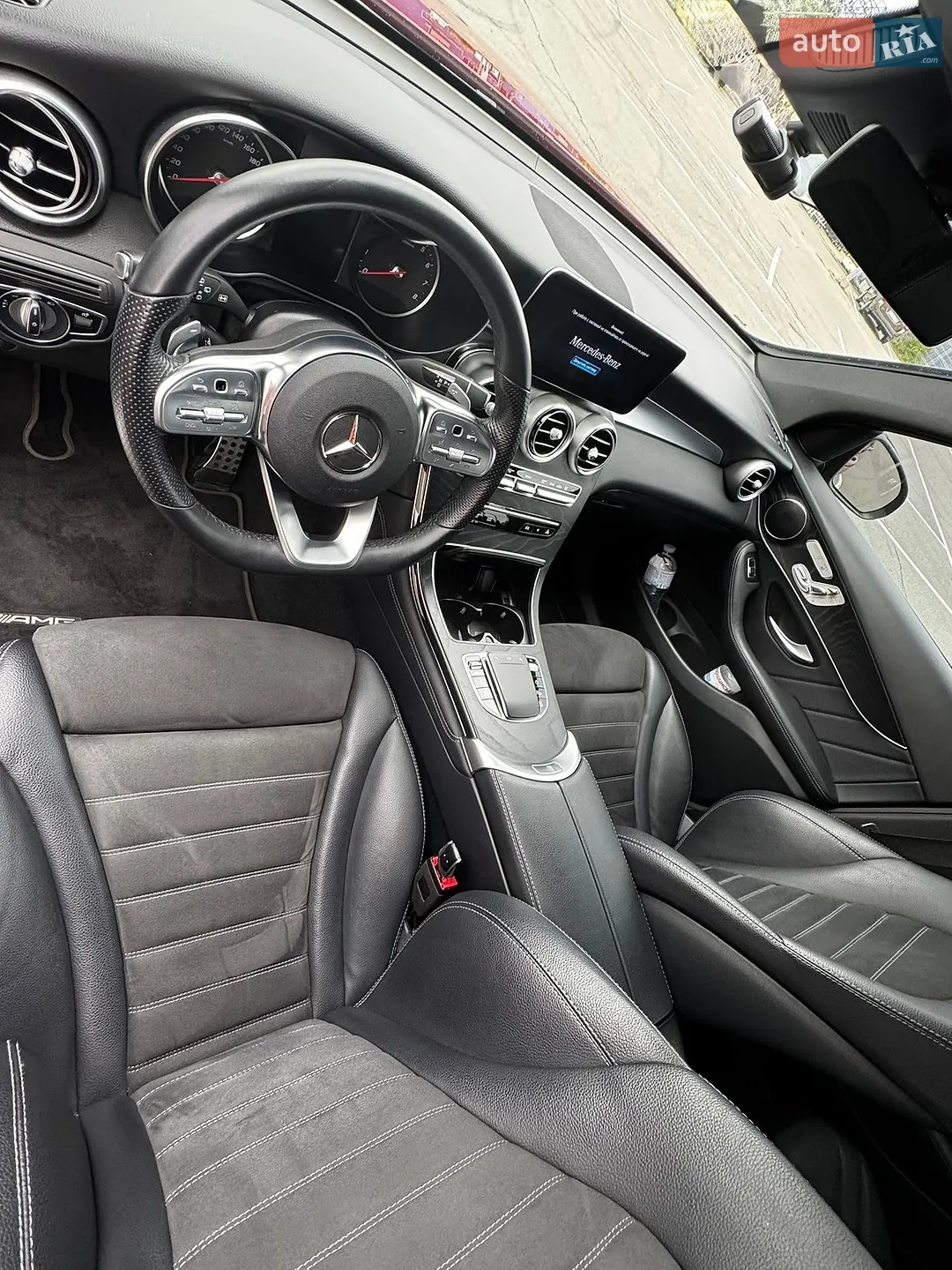 2019 Mercedes-Benz GLC - мініатюра 37