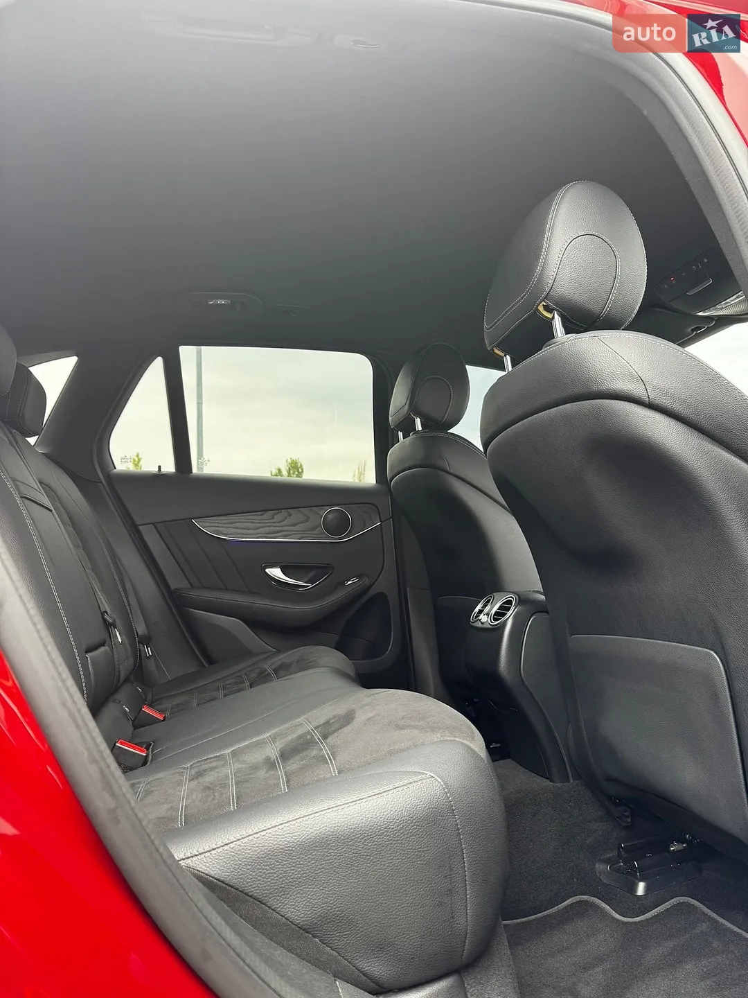 2019 Mercedes-Benz GLC - мініатюра 54