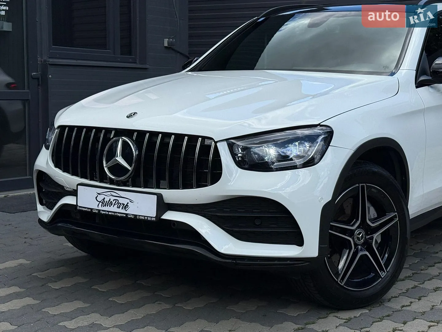 2019 Mercedes-Benz GLC - мініатюра 12
