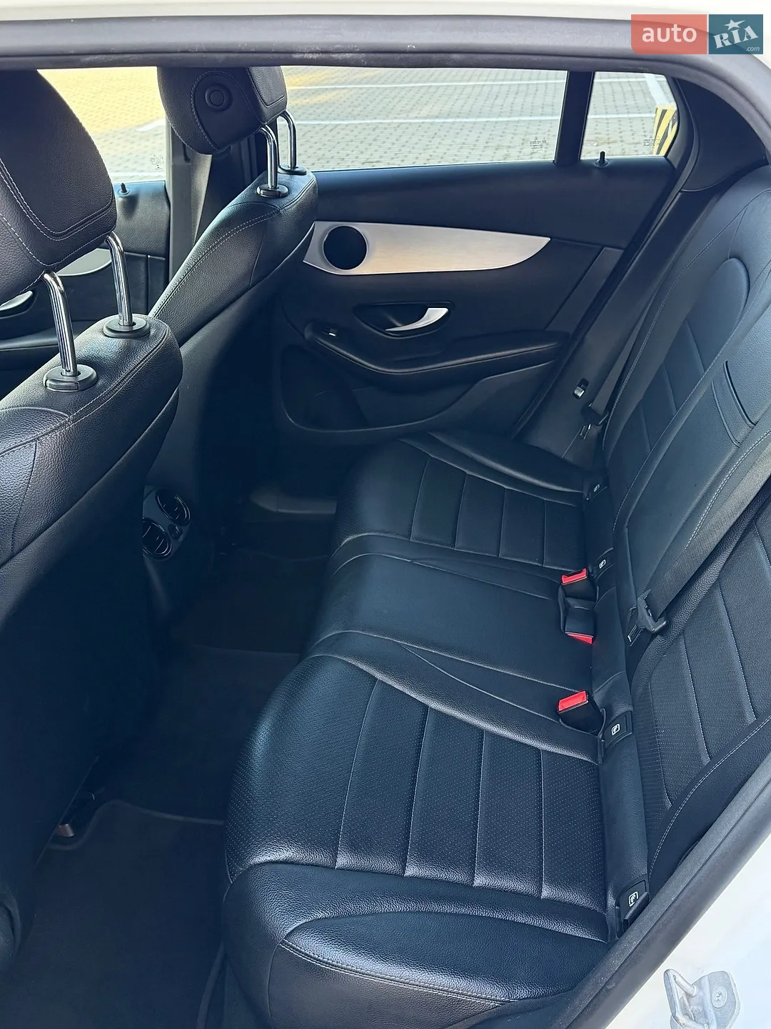2017 Mercedes-Benz GLC - мініатюра 13