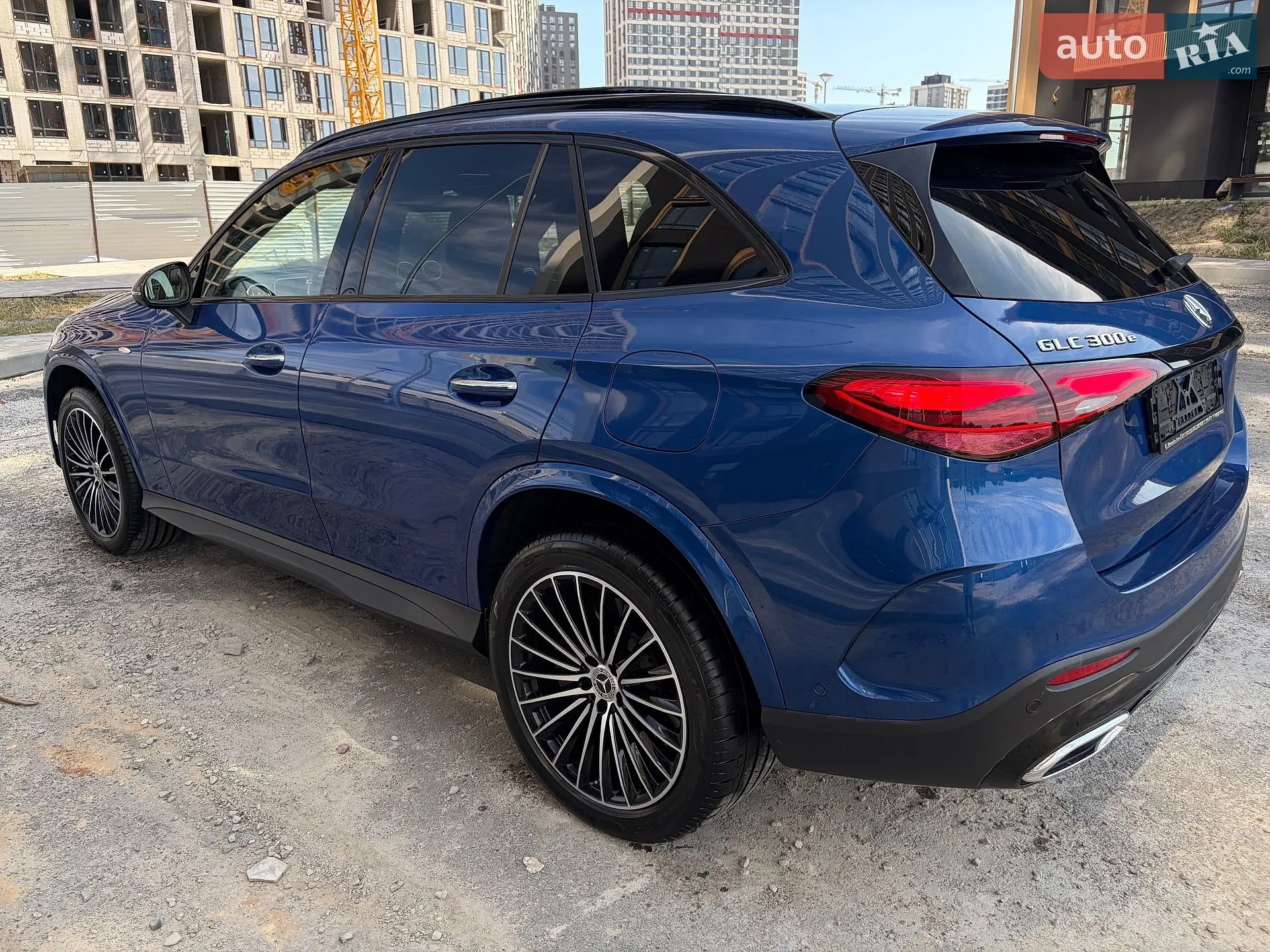 2025 Mercedes-Benz GLC - мініатюра 41