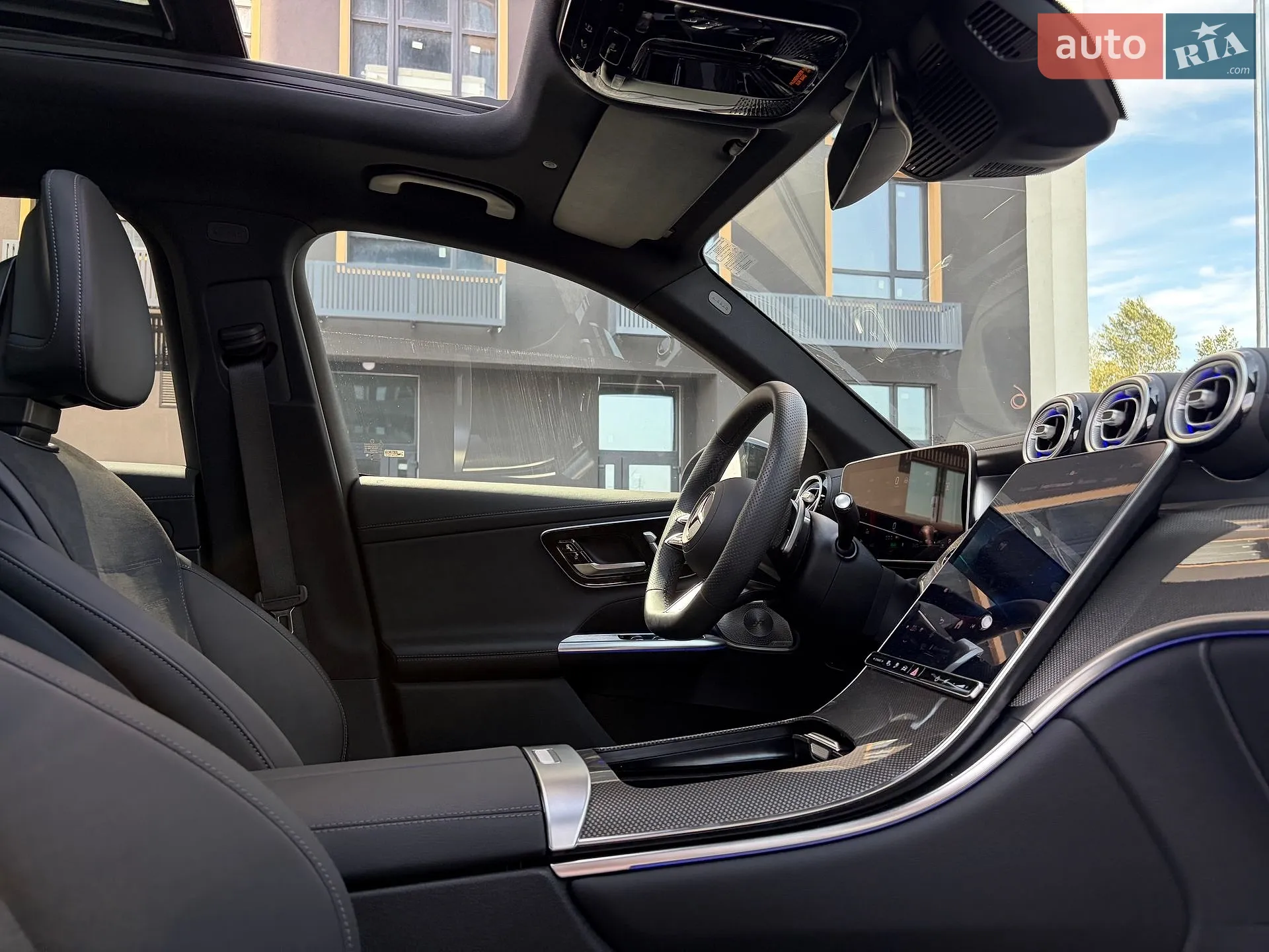 2025 Mercedes-Benz GLC - мініатюра 82