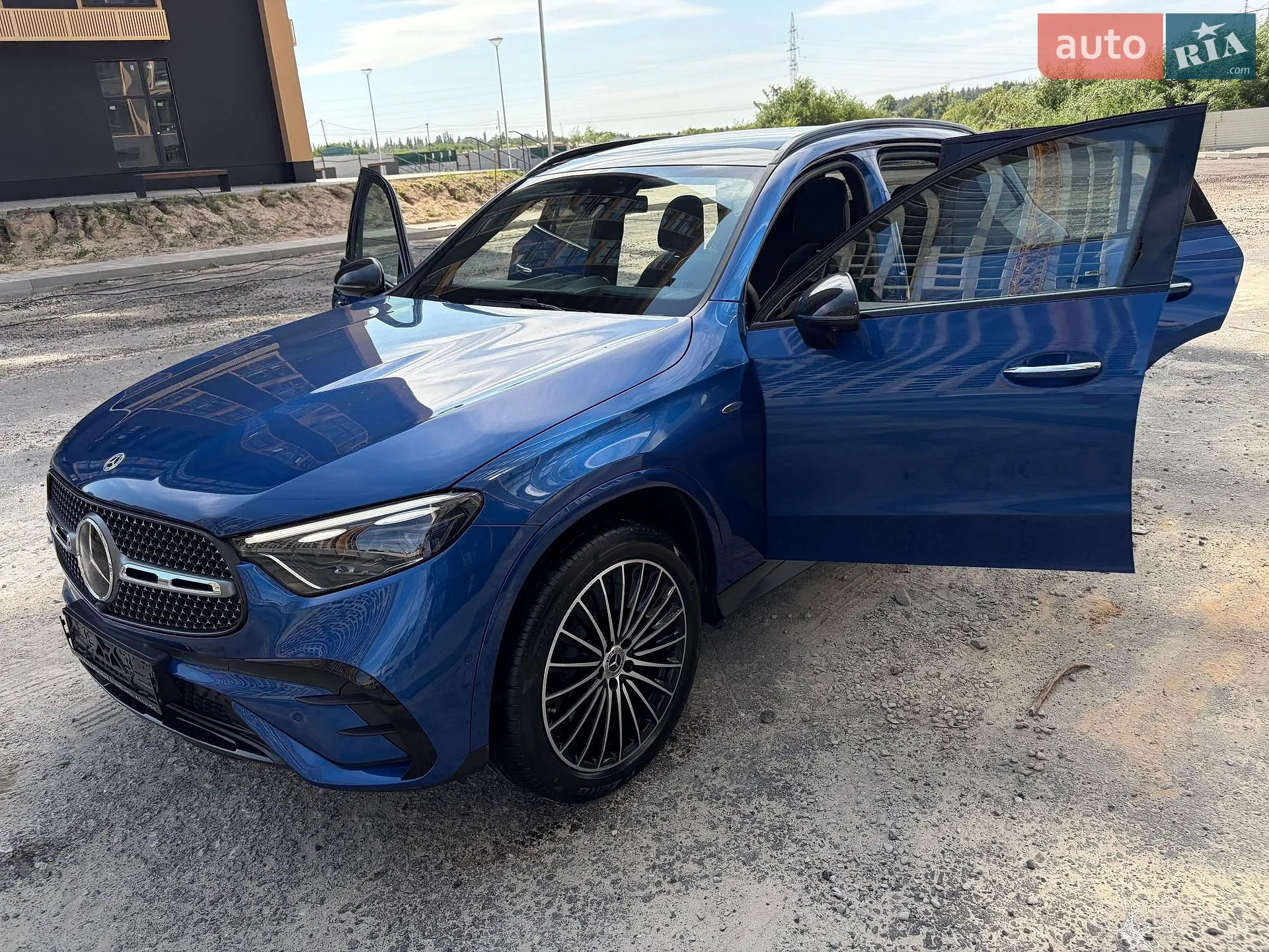 2025 Mercedes-Benz GLC - мініатюра 113
