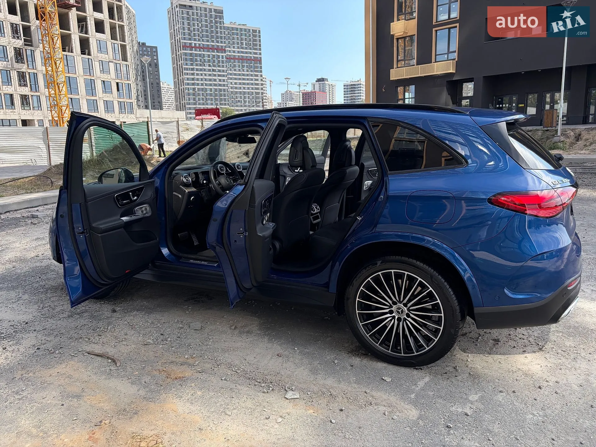 2025 Mercedes-Benz GLC - мініатюра 166