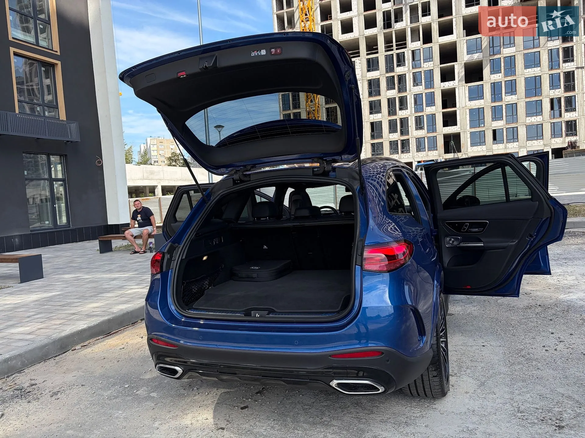 2025 Mercedes-Benz GLC - мініатюра 185