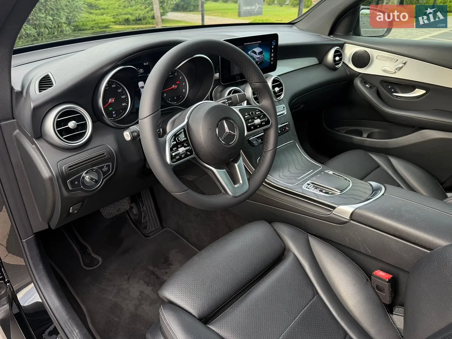 2021 Mercedes-Benz GLC - мініатюра 21