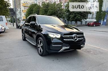 Внедорожник / Кроссовер Mercedes-Benz GLE 400 2019 в Киеве