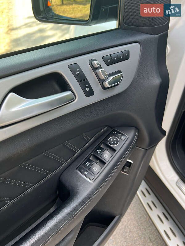 Внедорожник / Кроссовер Mercedes-Benz GLE-Class Coupe 2017 в Кропивницком фото 25 Внедорожник / Кроссовер Mercedes-Benz GLE-Class Coupe 2017 в Кропивницком