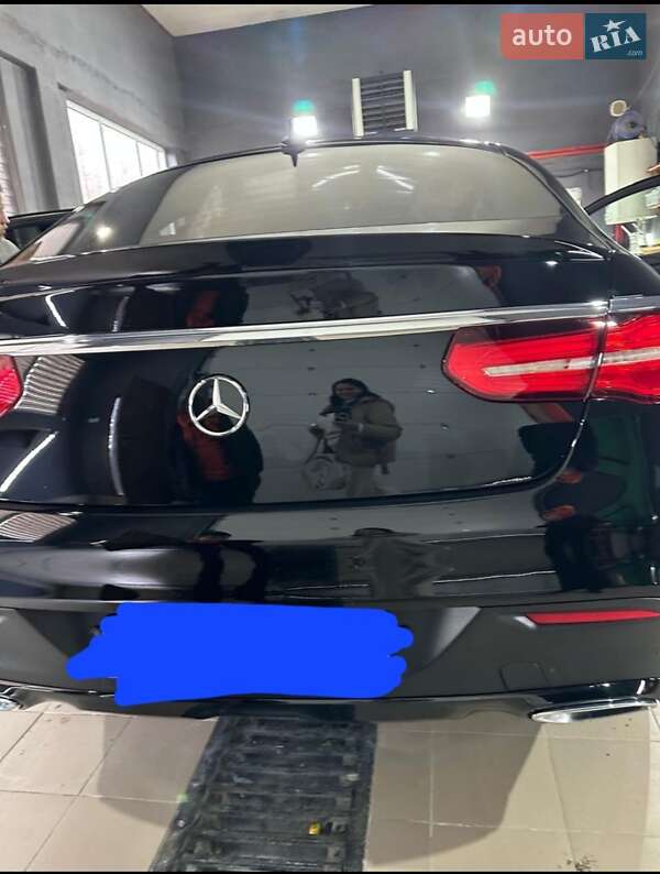 Внедорожник / Кроссовер Mercedes-Benz GLE-Class Coupe 2016 в Хусте