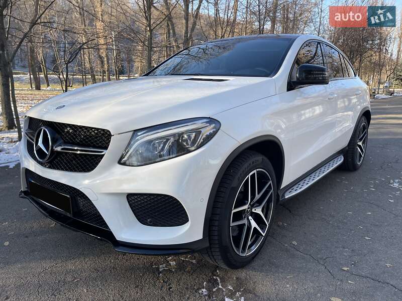 Внедорожник / Кроссовер Mercedes-Benz GLE-Class Coupe 2016 в Киеве