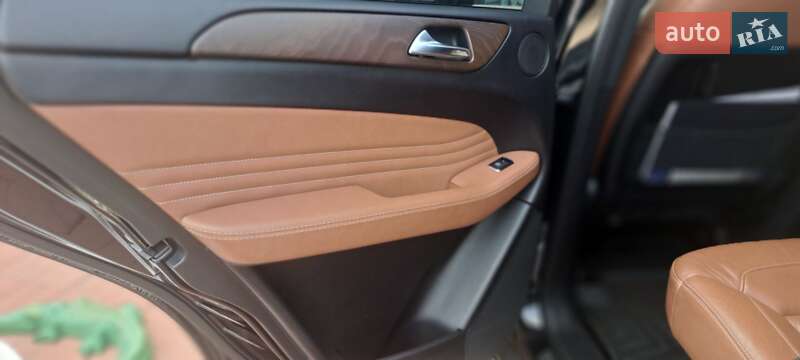 Внедорожник / Кроссовер Mercedes-Benz GLE-Class Coupe 2015 в Врадиевке