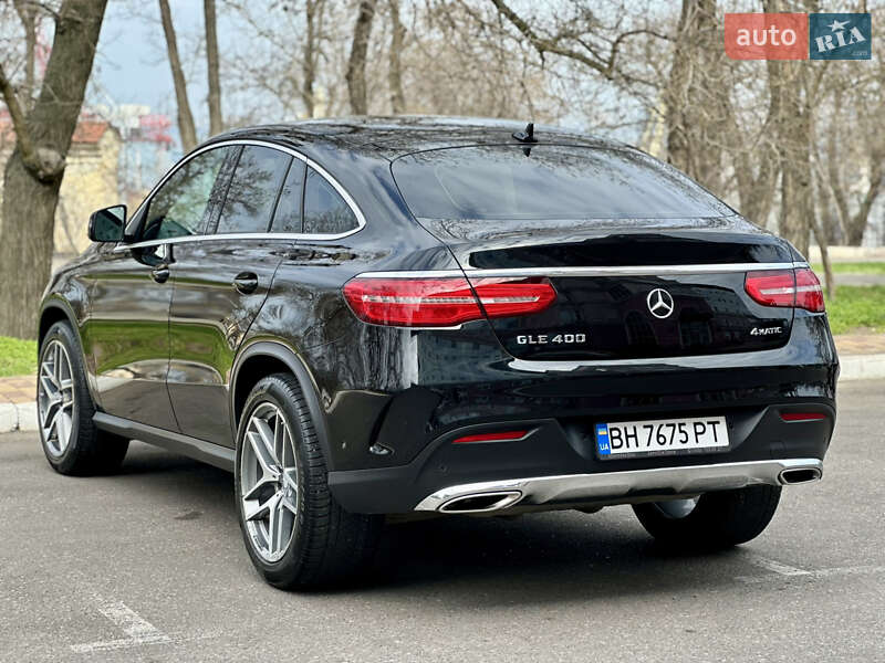 Позашляховик / Кросовер Mercedes-Benz GLE-Class Coupe 2015 в Одесі