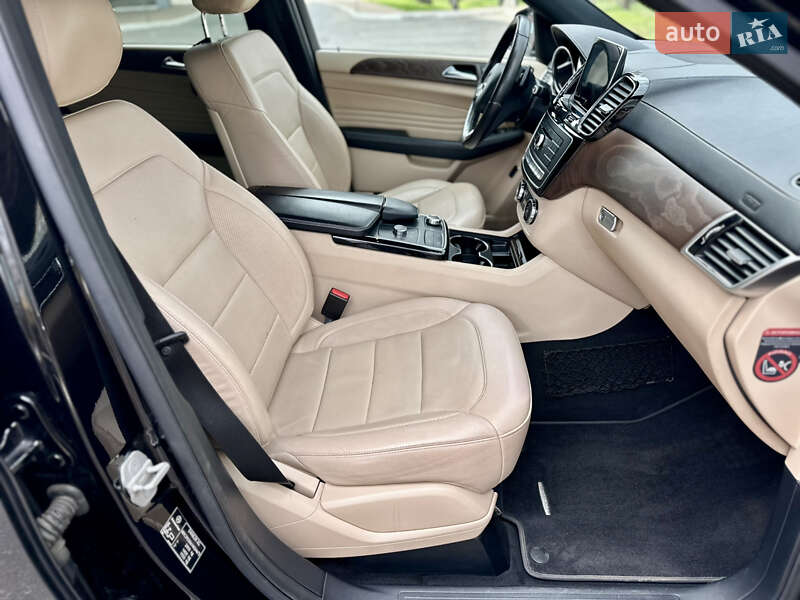 Позашляховик / Кросовер Mercedes-Benz GLE-Class Coupe 2015 в Одесі
