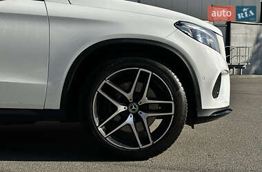 Позашляховик / Кросовер Mercedes-Benz GLE-Class Coupe 2018 в 