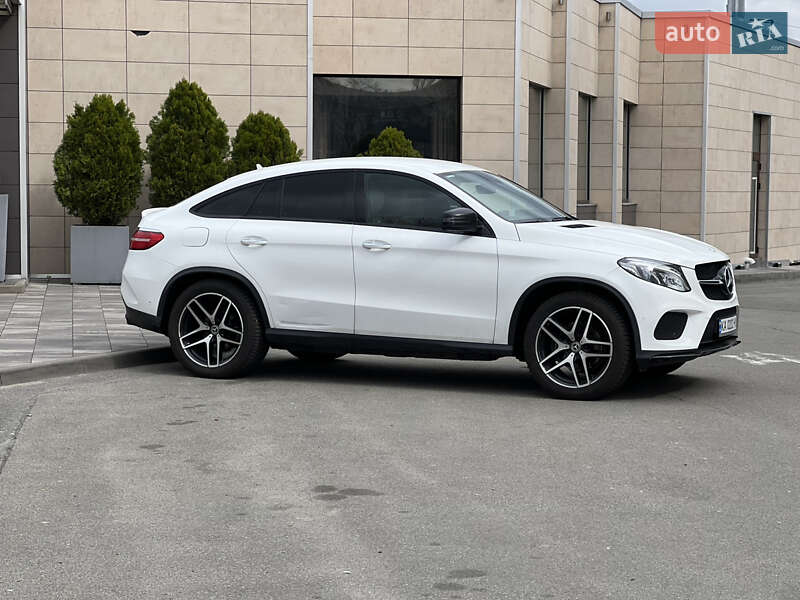 Позашляховик / Кросовер Mercedes-Benz GLE-Class Coupe 2017 в Києві