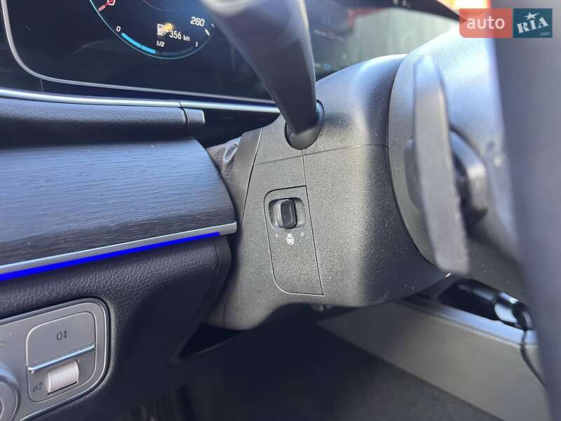 Позашляховик / Кросовер Mercedes-Benz GLE-Class Coupe 2022 в Львові фото 21 Позашляховик / Кросовер Mercedes-Benz GLE-Class Coupe 2022 в Львові