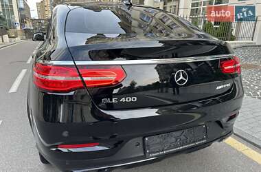 Внедорожник / Кроссовер Mercedes-Benz GLE-Class Coupe 2016 в 