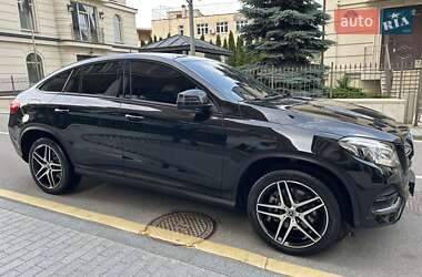 Внедорожник / Кроссовер Mercedes-Benz GLE-Class Coupe 2016 в 
