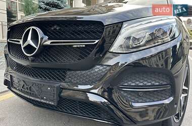 Внедорожник / Кроссовер Mercedes-Benz GLE-Class Coupe 2016 в 