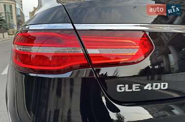 Внедорожник / Кроссовер Mercedes-Benz GLE-Class Coupe 2016 в 