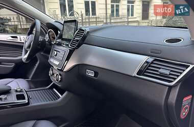 Внедорожник / Кроссовер Mercedes-Benz GLE-Class Coupe 2016 в 